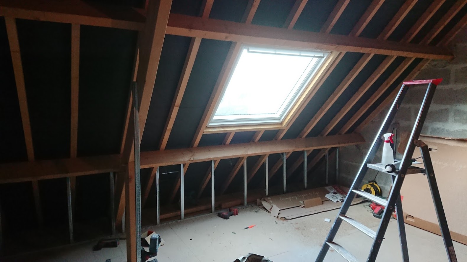 Installation et remplacement de fenêtres de toit